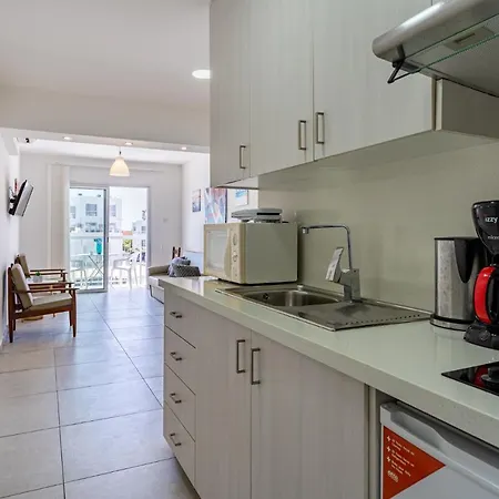 Mandarin 1-bedroom W/pool In
