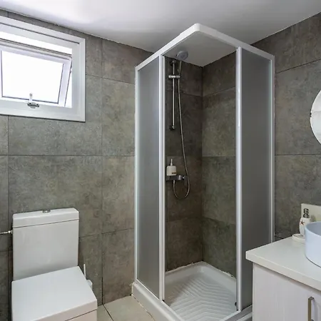 Apartment Mandarin 1-bedroom W/pool In